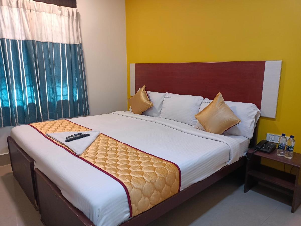 Skyry Hotels Adyar เชนไน ภายนอก รูปภาพ