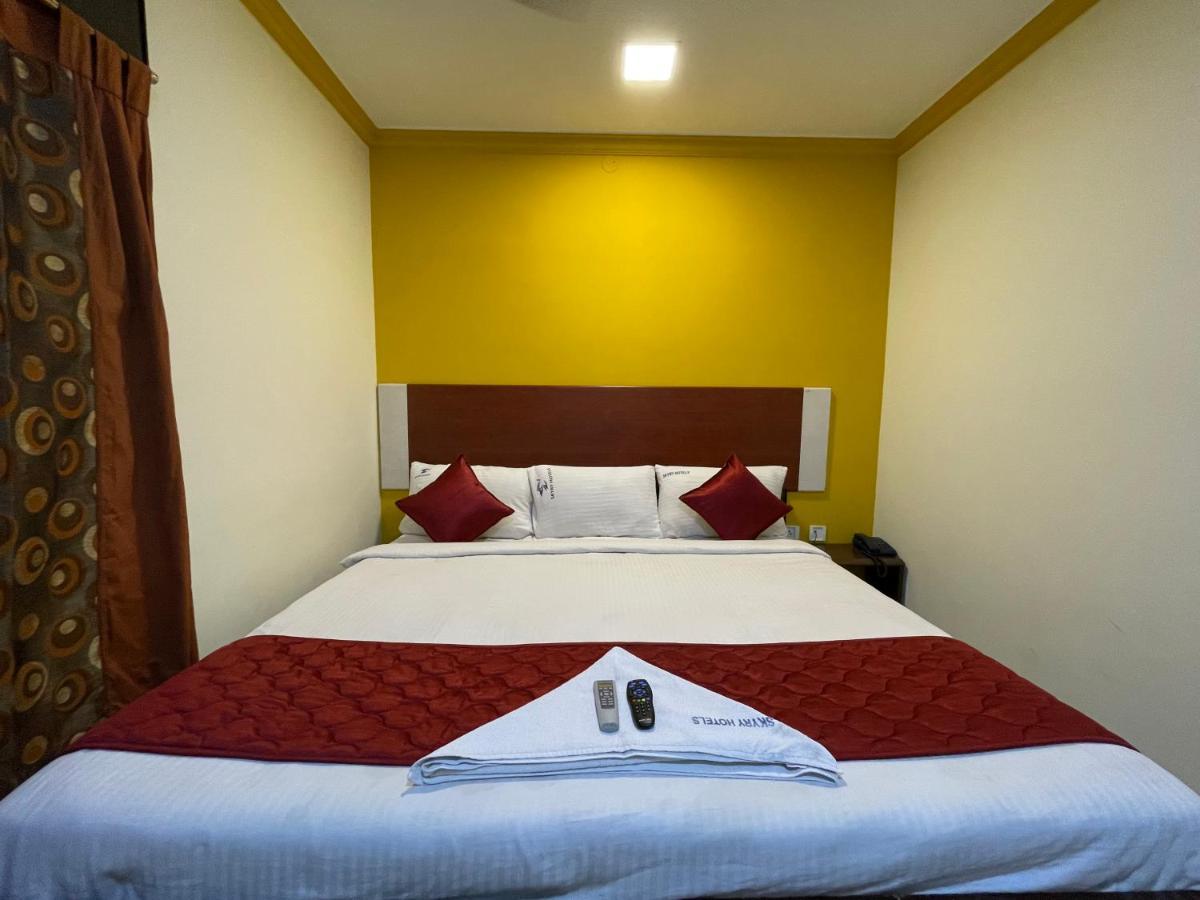 Skyry Hotels Adyar เชนไน ภายนอก รูปภาพ