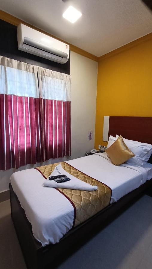 Skyry Hotels Adyar เชนไน ภายนอก รูปภาพ